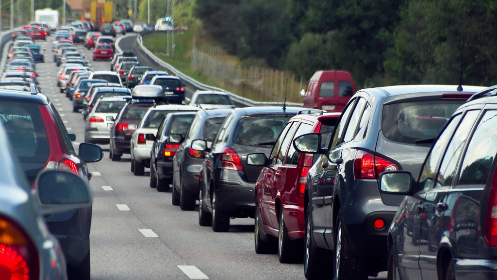 Holtest zuhant az M3-ra! Teljes útzár és hatalmas káosz a sztrádán